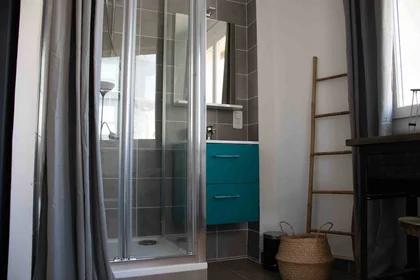 Quarto privado em Perpignan, 66000, imagem 36 de 49