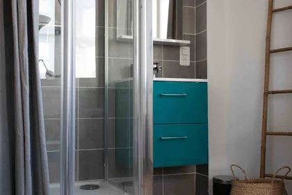 Quarto privado em Perpignan, 66000, imagem 37 de 49