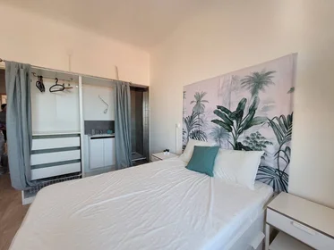 Quarto privado em Perpignan, 66000, imagem 39 de 49