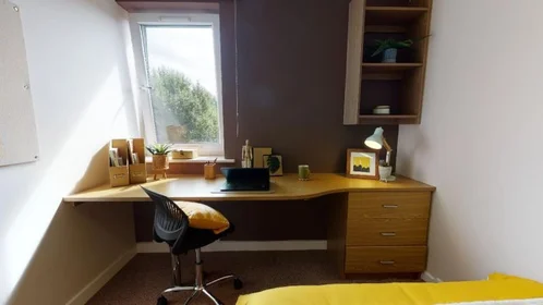 Privatzimmer im Wohnheim in der Cross Chancellor St, Woodhouse, Leeds LS6 2TL, United Kingdom , bild 3 von 19