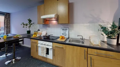 Privatzimmer im Wohnheim in der Cross Chancellor St, Woodhouse, Leeds LS6 2TL, United Kingdom , bild 4 von 19