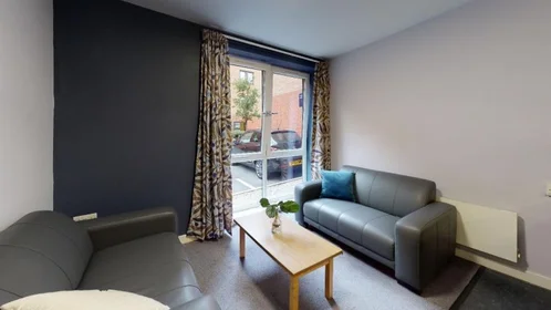 Privatzimmer im Wohnheim in der Cross Chancellor St, Woodhouse, Leeds LS6 2TL, United Kingdom , bild 5 von 19