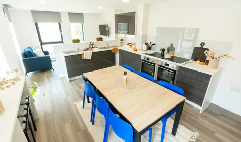Habitación privada en residencia en Rhodaus Town, Canterbury CT1 2RJ, United Kingdom        , imagen 4 de 20