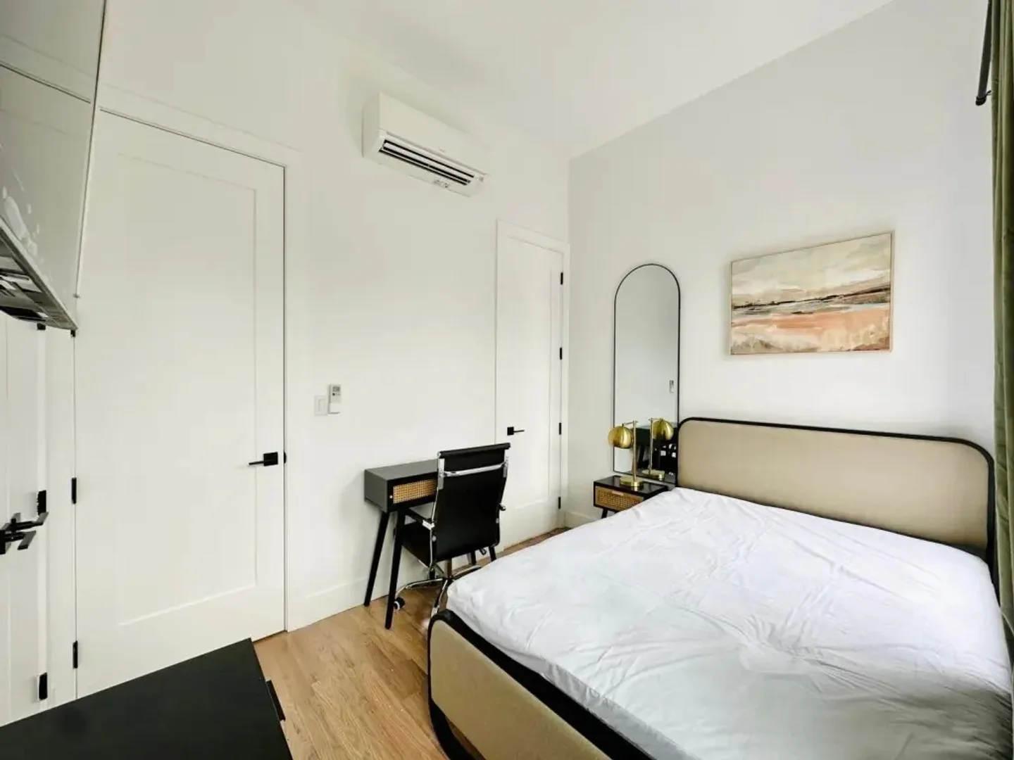 104 Graham Avenue, 4, Williamsburg, Brooklyn, NY, 11206