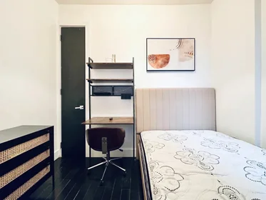 Entire place in residence at 1066 Putnam Avenue,   2R, Bedford-Stuyvesant, Brooklyn, NY, 11221, image 5 of 11