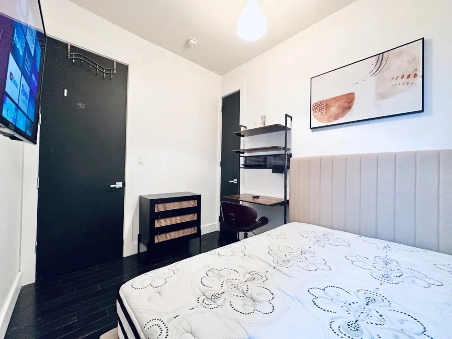 1066 Putnam Avenue,   2R, Bedford-Stuyvesant, Brooklyn, NY, 11221