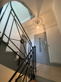 Studio at Rue Brunel, 16, image 18 of 18