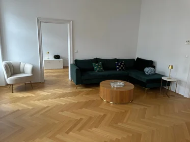 Chambre privée à Wiedner Hauptstraße, 37, image 1 de 1