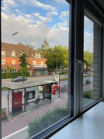 Logement entier à Lokstedter Steindamm, 40B, image 4 de 17