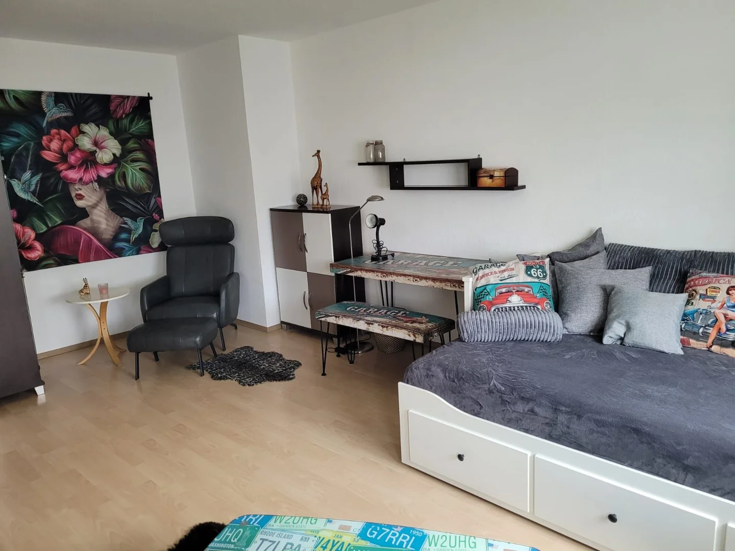 Bright and airy student room with easy university access in 