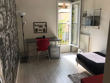 Private room at Cergy, 95000, image 12 of 15
