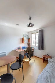 Private room in residence at VALENCE, 26000, image 3 of 15