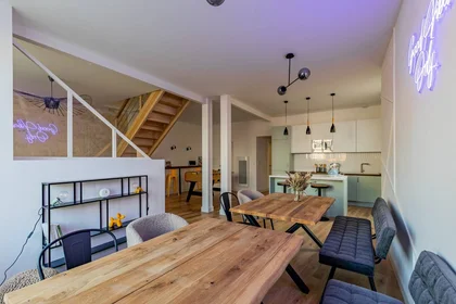 Habitación privada en Bordeaux, 33800, imagen 1 de 10