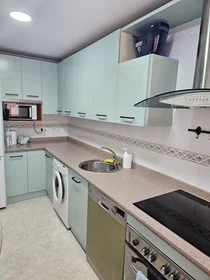 Stanza privata in Calle Moral, Pizarrales, immagine 3 di 10