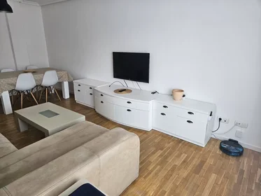 Stanza privata in Calle Moral, Pizarrales, immagine 6 di 10