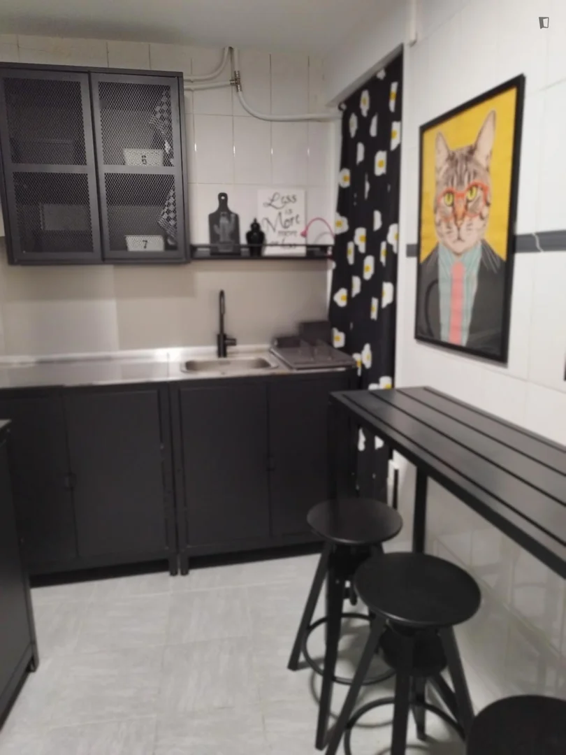 Komfortables und geräumiges Studentenzimmer in
