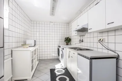 Entire apartment at Rekrytgatan 1, image 4 of 8