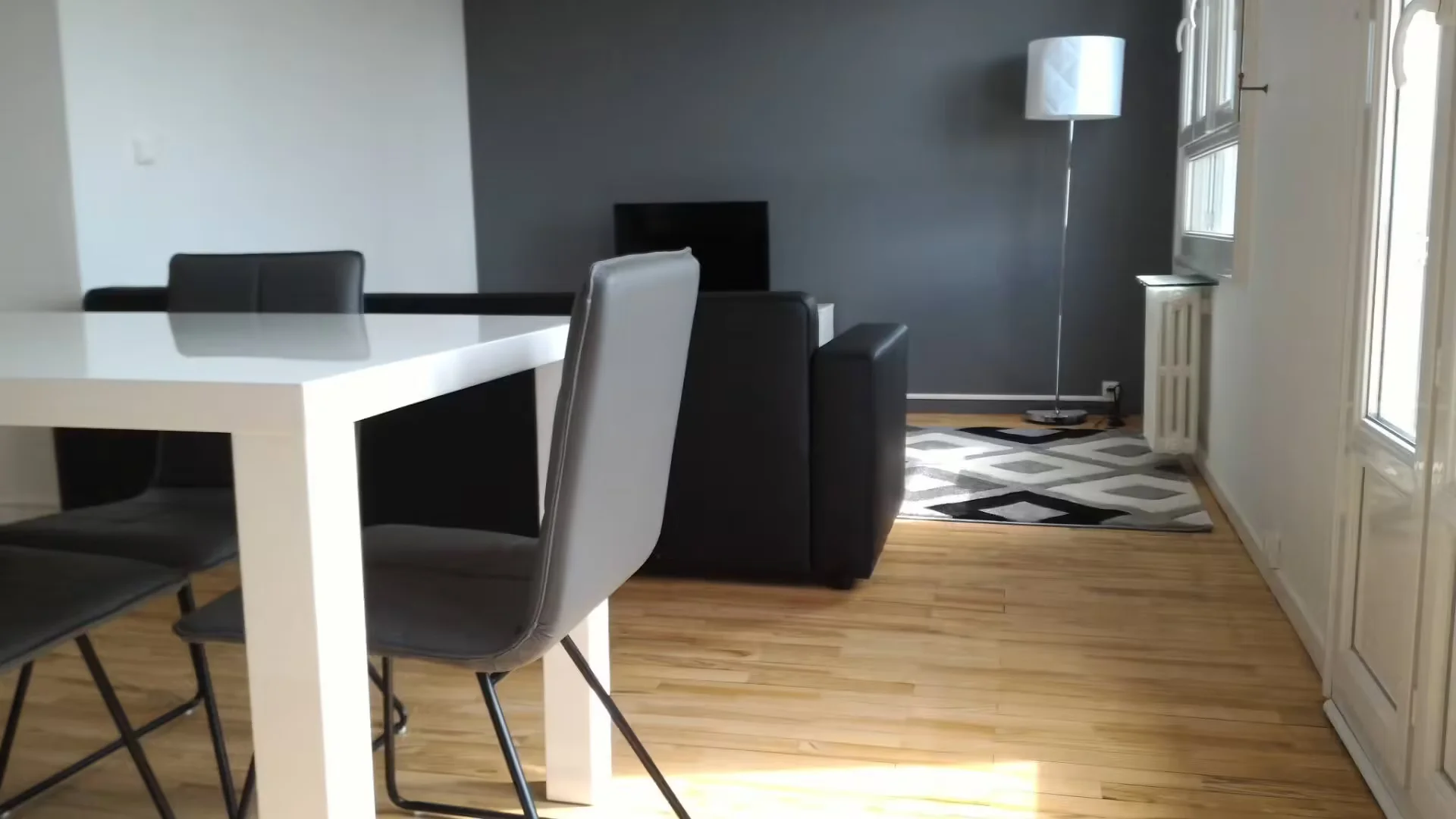Habitación asequible para estudiantes con buena iluminación en 