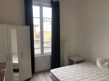 Privatzimmer in der Place Drouet d'Erlon, bild 9 von 11
