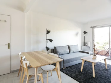 Appartement moderne et lumineux à Antibes