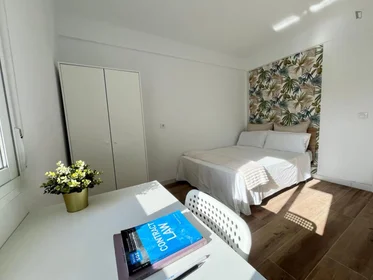 Stanza privata in Barriada Villegas, immagine 1 di 10