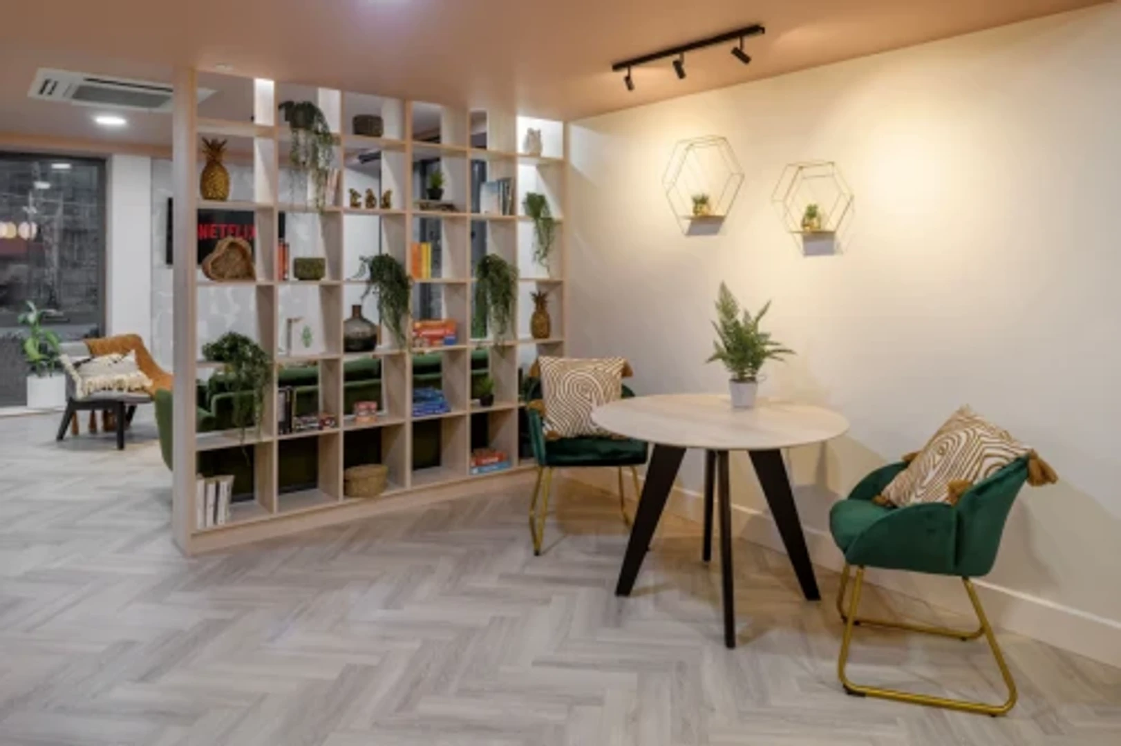 Habitación estudiantil amplia y cómoda en 