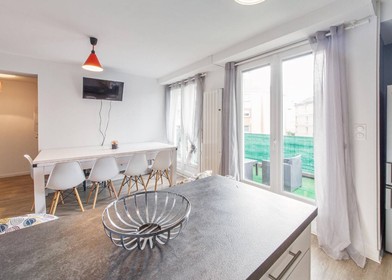 Cheap private room in Rouen