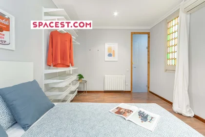 Habitación privada en C. de Balmes, 109, 08008 Barcelona, Spagna, imagen 1 de 16