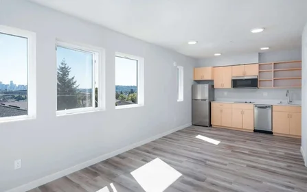 Studio en résidence à 802 Ne 43rd St, Seattle, WA 98105, image 1 de 22