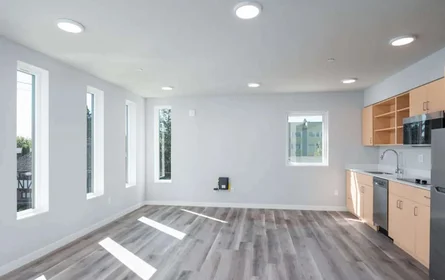Studio en résidence à 802 Ne 43rd St, Seattle, WA 98105, image 6 de 22