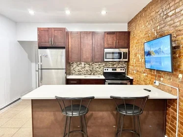 Evin tamamı Ikamet yerinde konumu 2254 2nd Avenue, 4, East Harlem, New York, NY, 10029, 9 9 görüntüsü