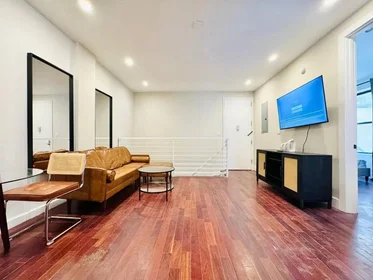 Evin tamamı Ikamet yerinde konumu 330 Starr Street, 1B, Bushwick, Brooklyn, NY, 11237, 7 8 görüntüsü