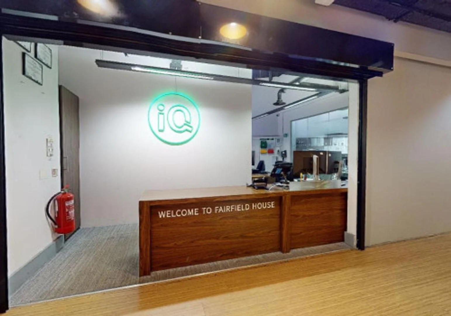 Habitación para estudiantes en  con área de estudio y facilidades compartidas
