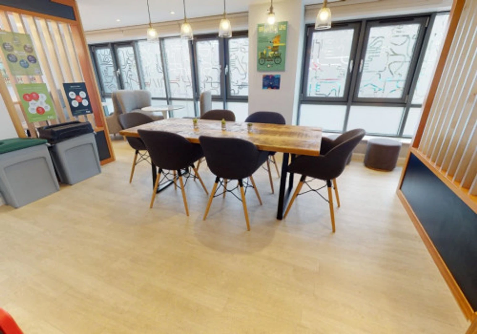 Stanza in affitto in appartamento per studenti a , completamente arredata