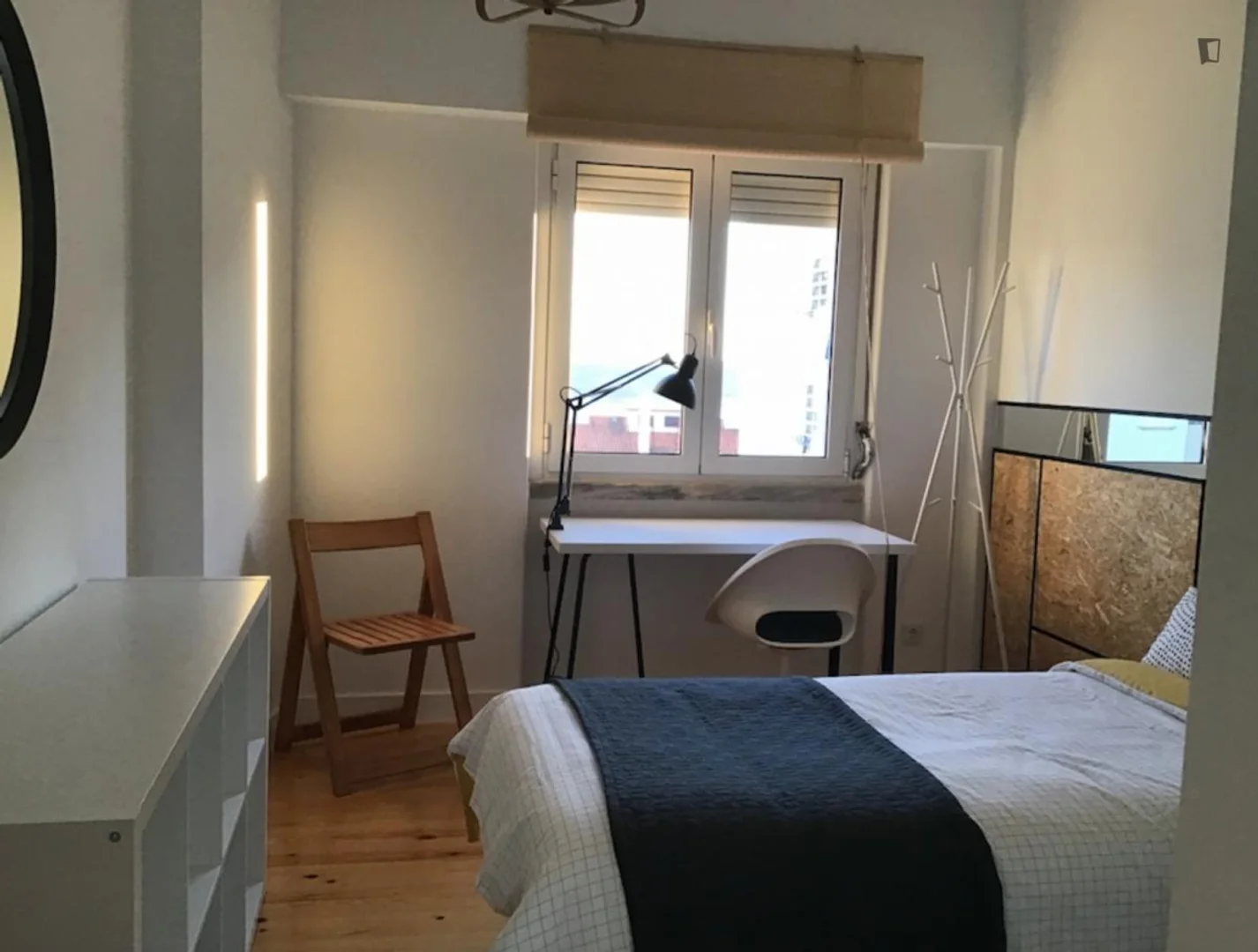 Habitación para estudiantes en  con modernas comodidades
