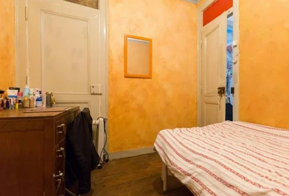 Habitación privada en Avenida 5 de Outubro 61, 1050-082 Lisboa, Portogallo, imagen 1 de 13