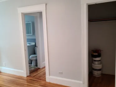 Toda a acomodação em residência em 1615, Commonwealth Ave., Unit 20, Brighton, Boston, MA, 02135, imagem 5 de 13
