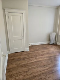 Toda a acomodação em residência em 1189, Commonwealth Ave., Unit 14, Allston, Boston, MA, 02134, imagem 10 de 12