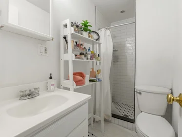 Evin tamamı Ikamet yerinde konumu 22, Irving St., Unit 2, Beacon Hill, Boston, MA, 02114, 5 10 görüntüsü