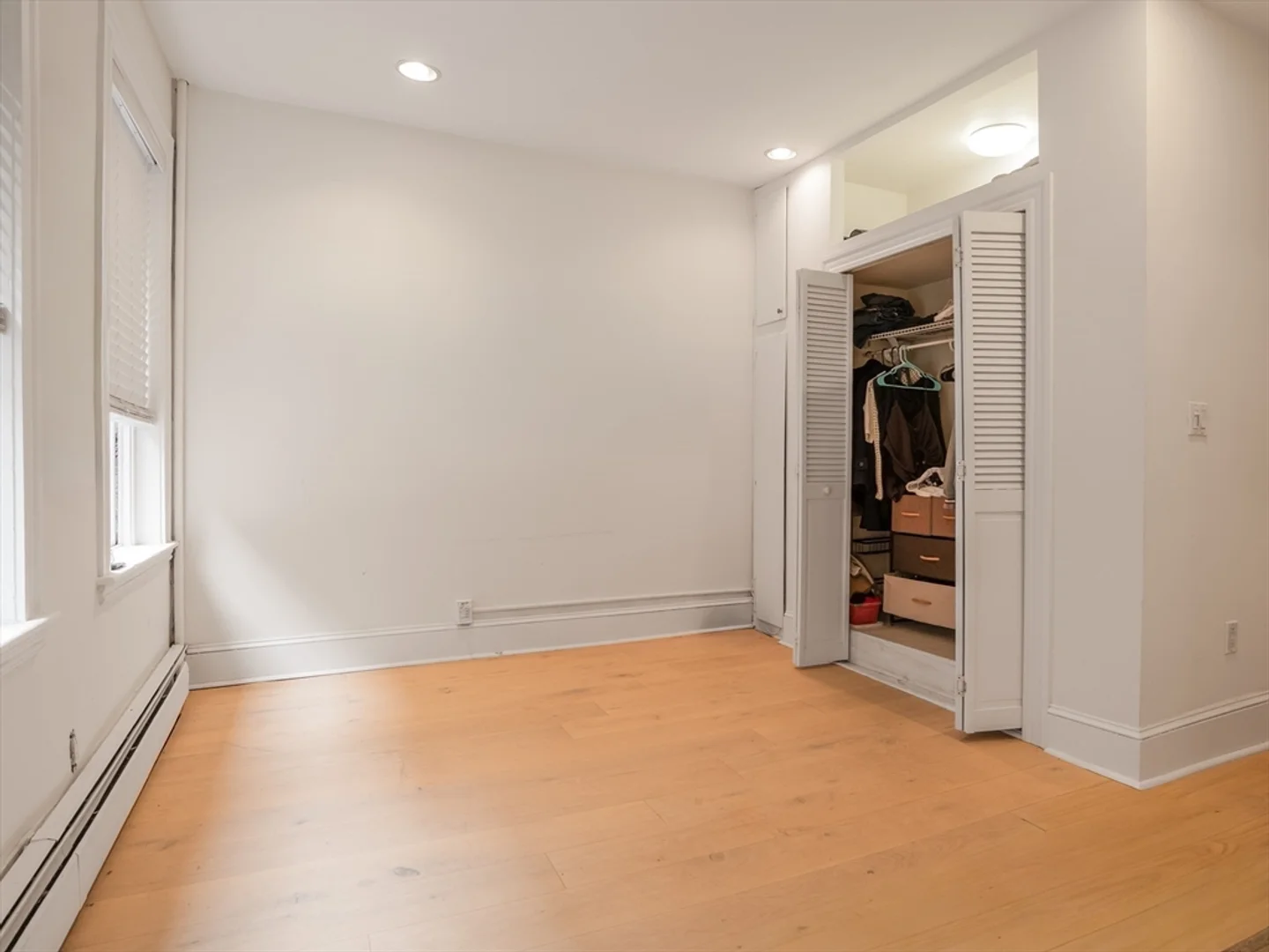 22, Irving St., Unit 2, Beacon Hill, Boston, MA, 02114