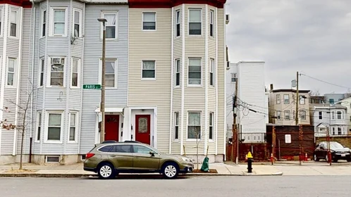 Logement entier en résidence à 329, Paris St., Unit 2, East Boston, Boston, MA, 02128, image 18 de 24