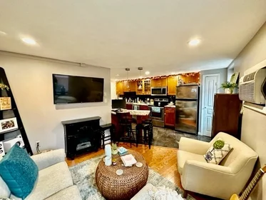 Alojamiento entero en residencia en 61, Salem St., Unit 3, North End, Boston, MA, 02113, imagen 3 de 20