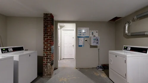 Gesamte Unterkunft im Wohnheim in der 298-300, Meridian St., Unit 300 - 2, East Boston, Boston, MA, 02128, bild 8 von 20