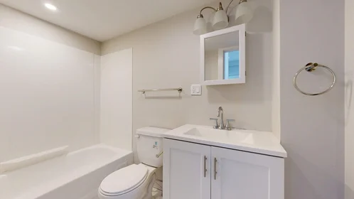 Toda a acomodação em residência em 44, Morris St., Unit 2, East Boston, Boston, MA, 02128, imagem 2 de 23