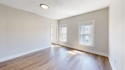 Toda a acomodação em residência em 44, Morris St., Unit 2, East Boston, Boston, MA, 02128, imagem 14 de 23