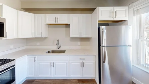 Toda a acomodação em residência em 44, Morris St., Unit 2, East Boston, Boston, MA, 02128, imagem 15 de 23