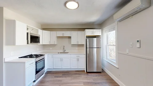 Toda a acomodação em residência em 44, Morris St., Unit 2, East Boston, Boston, MA, 02128, imagem 16 de 23