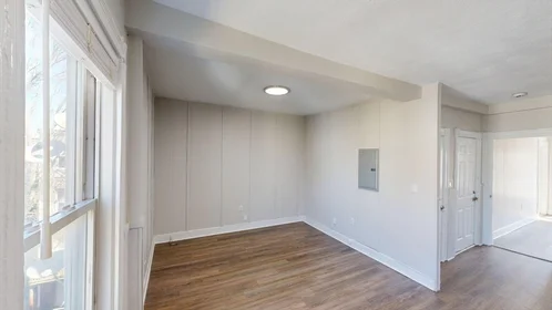 Toda a acomodação em residência em 44, Morris St., Unit 2, East Boston, Boston, MA, 02128, imagem 22 de 23