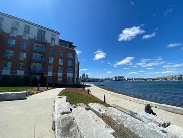 Evin tamamı Ikamet yerinde konumu 139, Border St., Unit 2B, East Boston, Boston, MA, 02128, 5 24 görüntüsü
