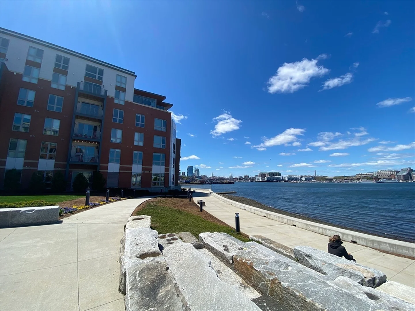 139, Border St., Unit 2B, East Boston, Boston, MA, 02128